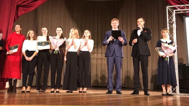 Гран-При IX Российского суворовского патриотического фестиваля искусств 1 степени (1)