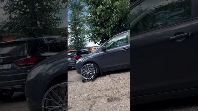 Ford Focus 2 на примерке дисков в 18-ом диаметре #примеркадисков #ford