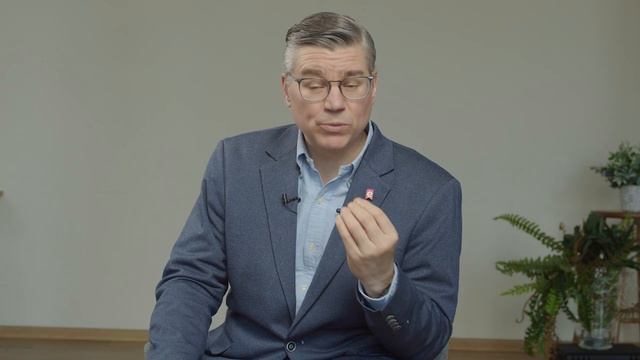 Страдания боль, исцеление, радость, часть 1 _ Час трендов с Евгением Бахмутским