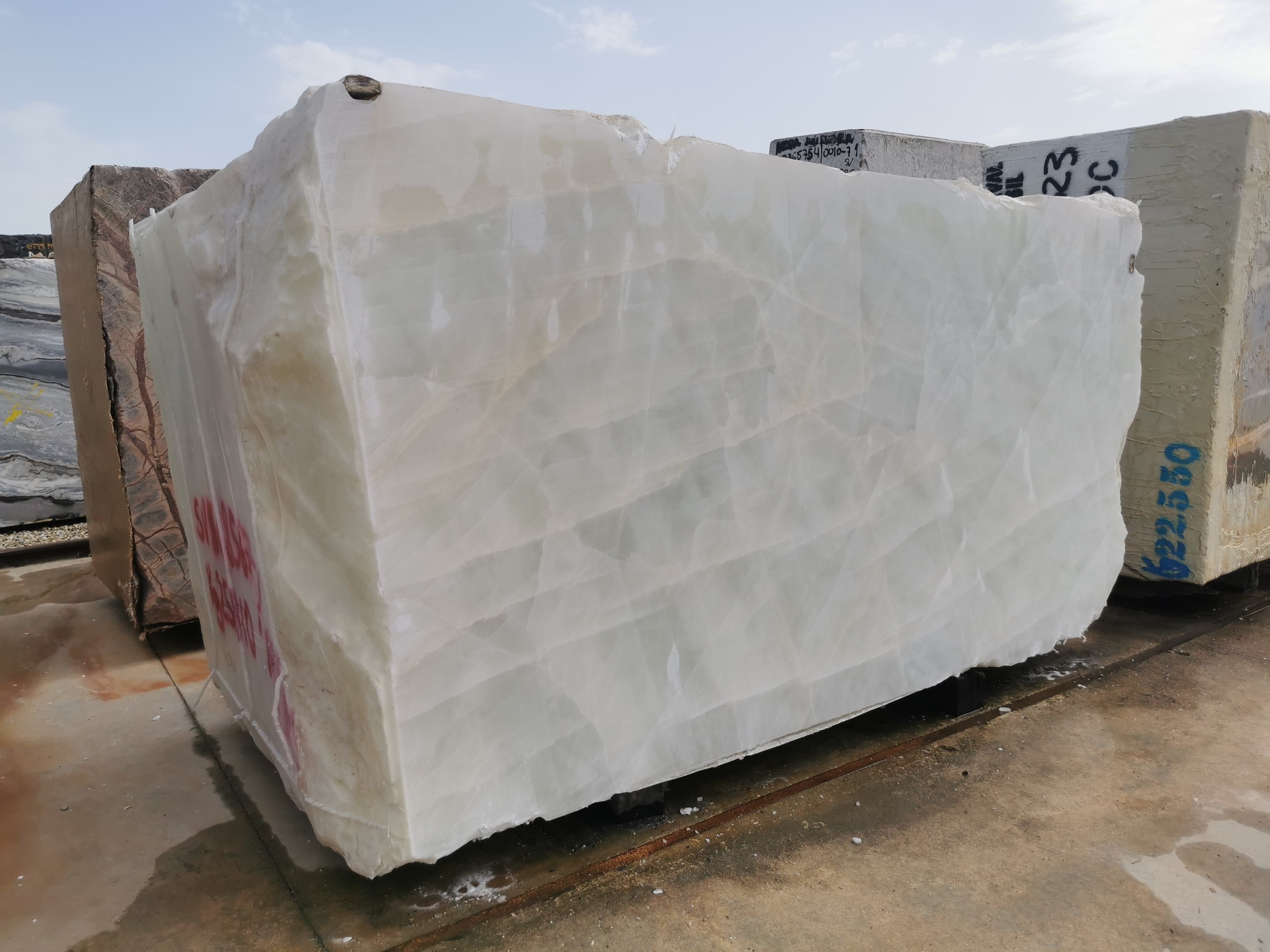 🦢БЕЛЫЙ КВАРЦ БЛОК ЭКСТРА КАЧЕСТВА, - ИТАЛИЯ, КАРРАРА 🦢