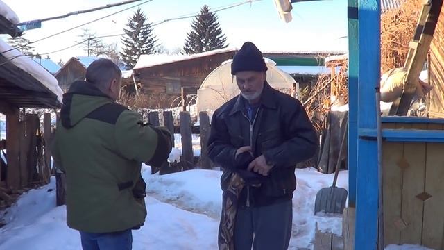 Подарок для д Толи от друзей Сибиряков, вручение