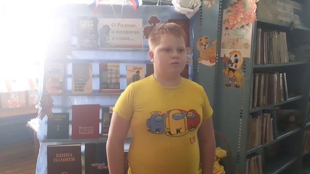 Евгений Евтушенко «Хотят ли русские войны». Читает Никита Кутылин