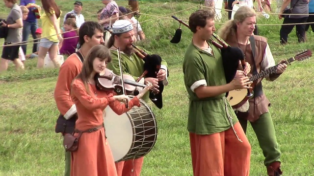 Выступление музыкального коллектива на "Железном граде - 2014" 