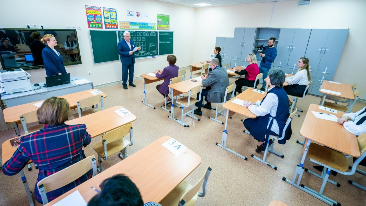 В Пойковском учителя написали «Педагогический диктант»