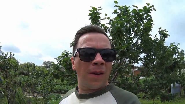 На даче,делаю крышку для старого колодца и лавку.