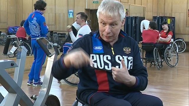 Тренер по спортивным танцам на колясках