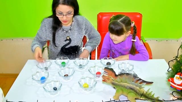 Яйца динозавров, вылупление динозавриков