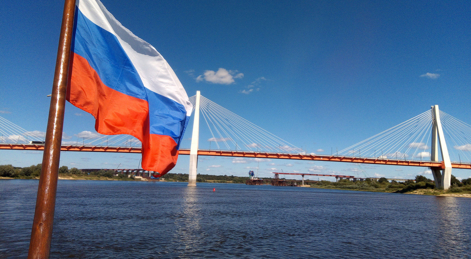 Речная прогулка по реке Ока на теплоходе "Москва-90". Город Муром