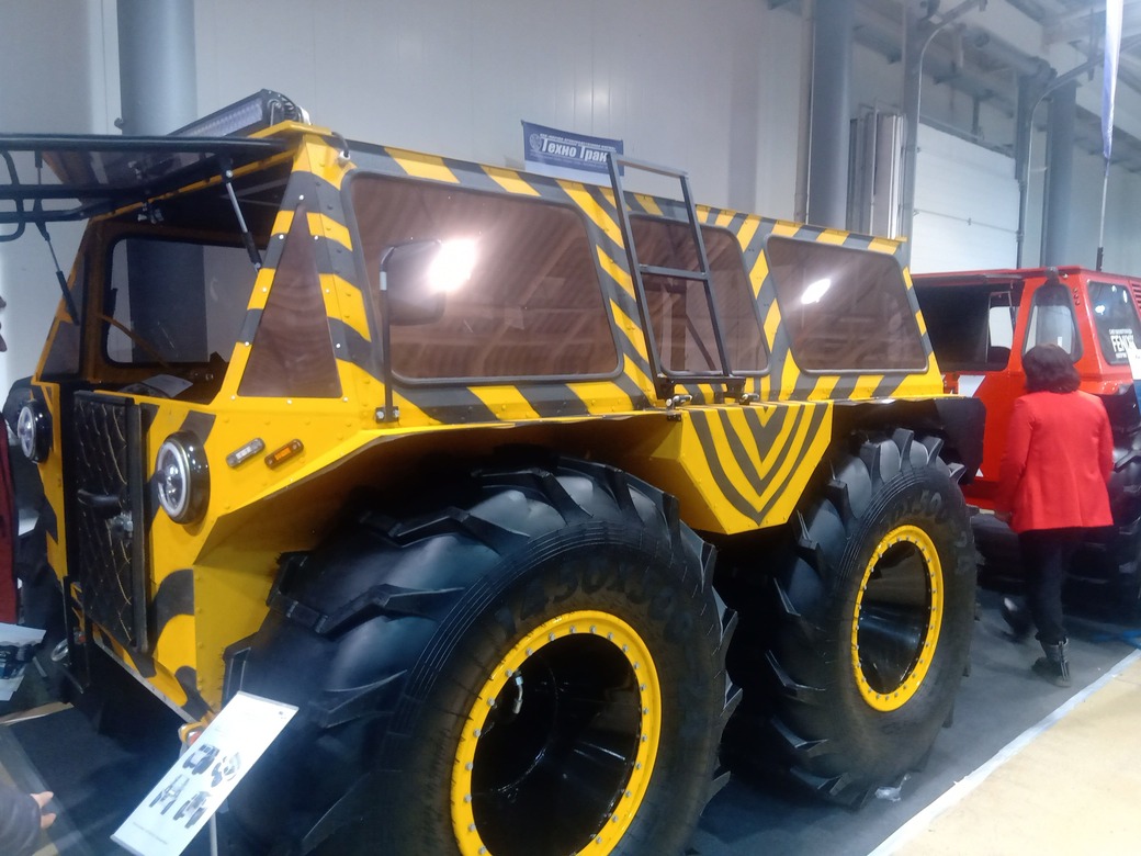 Электровездеход "Челнок" - охота, разведка, доставка БК и многое другое...