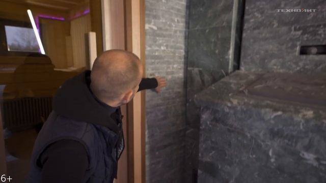 Спасли Русскую баню от сауны! Вместо электрокаменки поставили печь Гром с чугунным дымоходом!