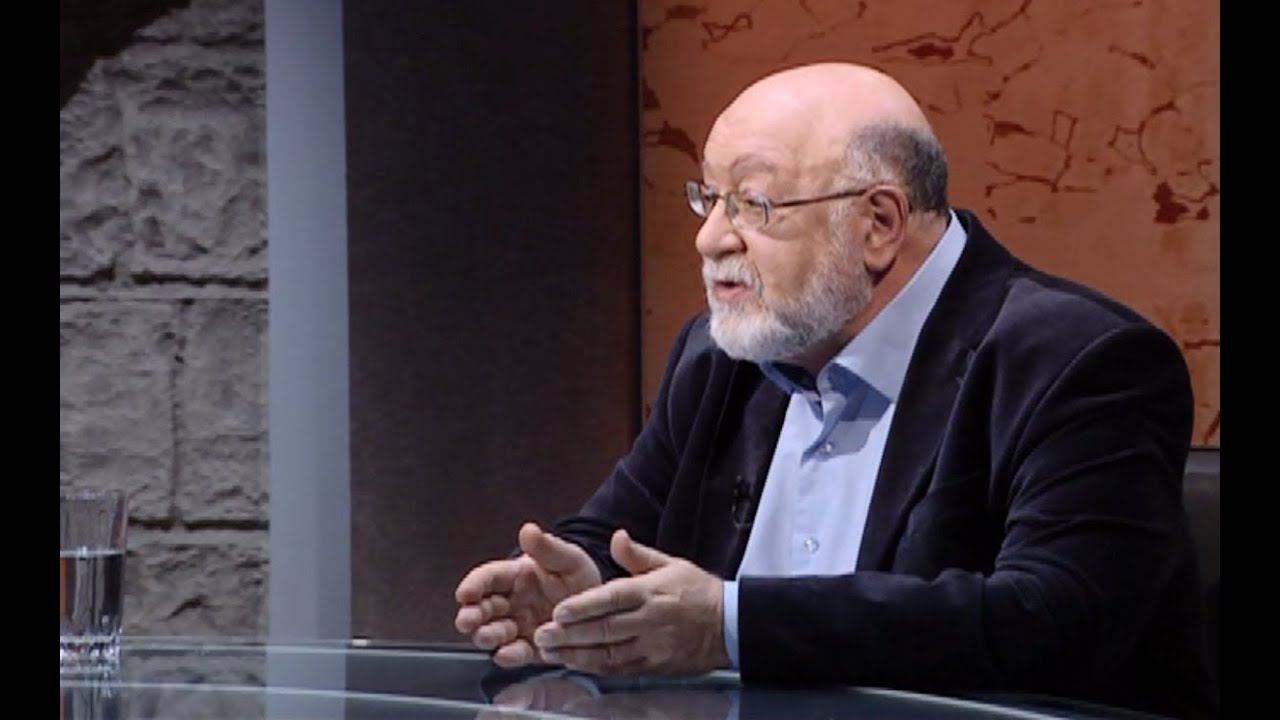 Первые выстрелы, первые неудачи