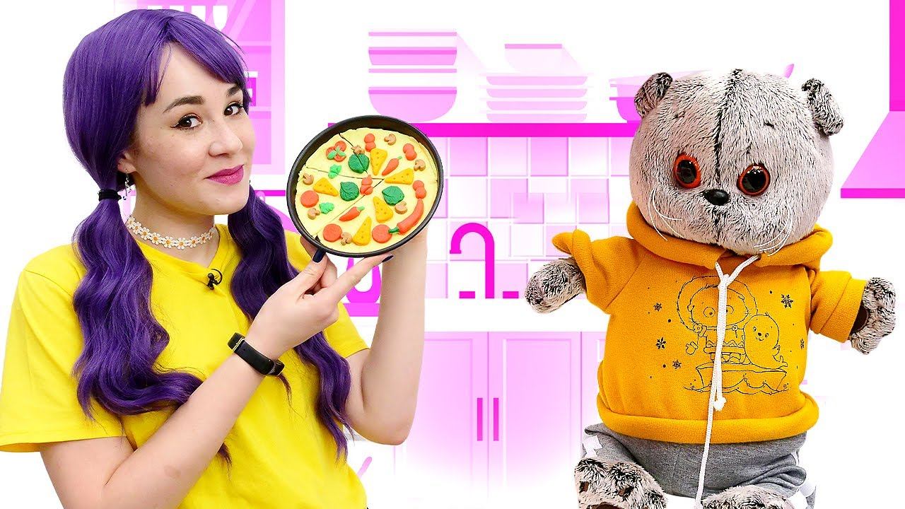 Пеппа и Кот Дымок! Видео для детей и мягкие игрушки - Готовим пиццу из Плей До