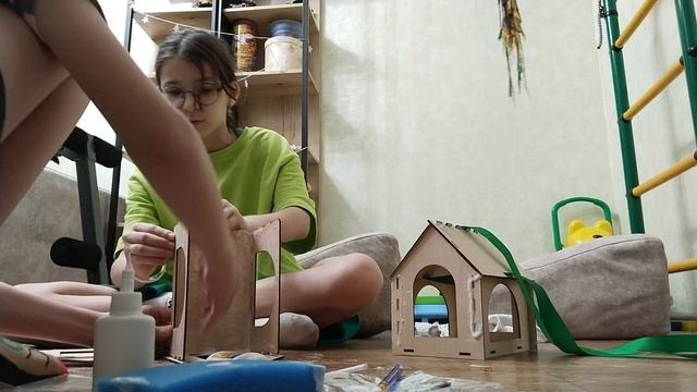 Делаем одну кормушку за 3 мин, а вторую..... 2 ЧАСТЬ