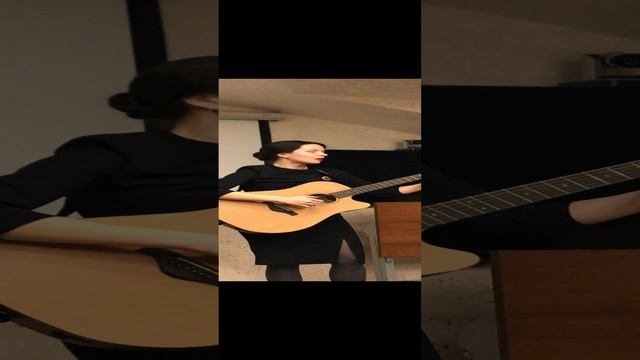 Проект «Под Рождественской звездой» в 2021. Поёт Полина Кондратенко.