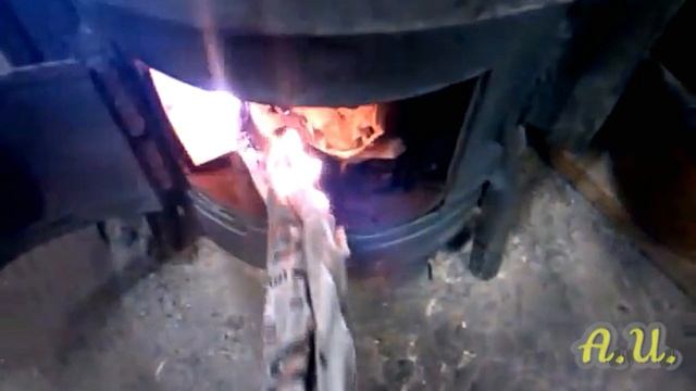 Печь с качающимся колосником..mp4