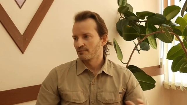 Подростки и родители - два разных мира.mp4