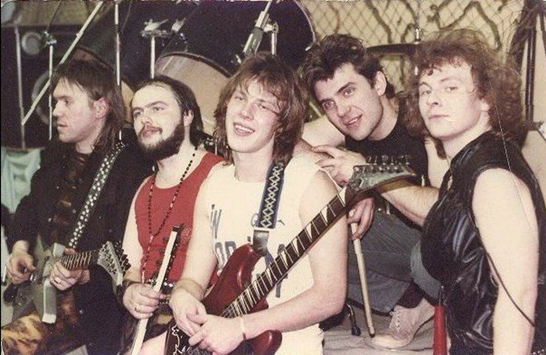 Группа 99% альбом 1983 года-(480p)