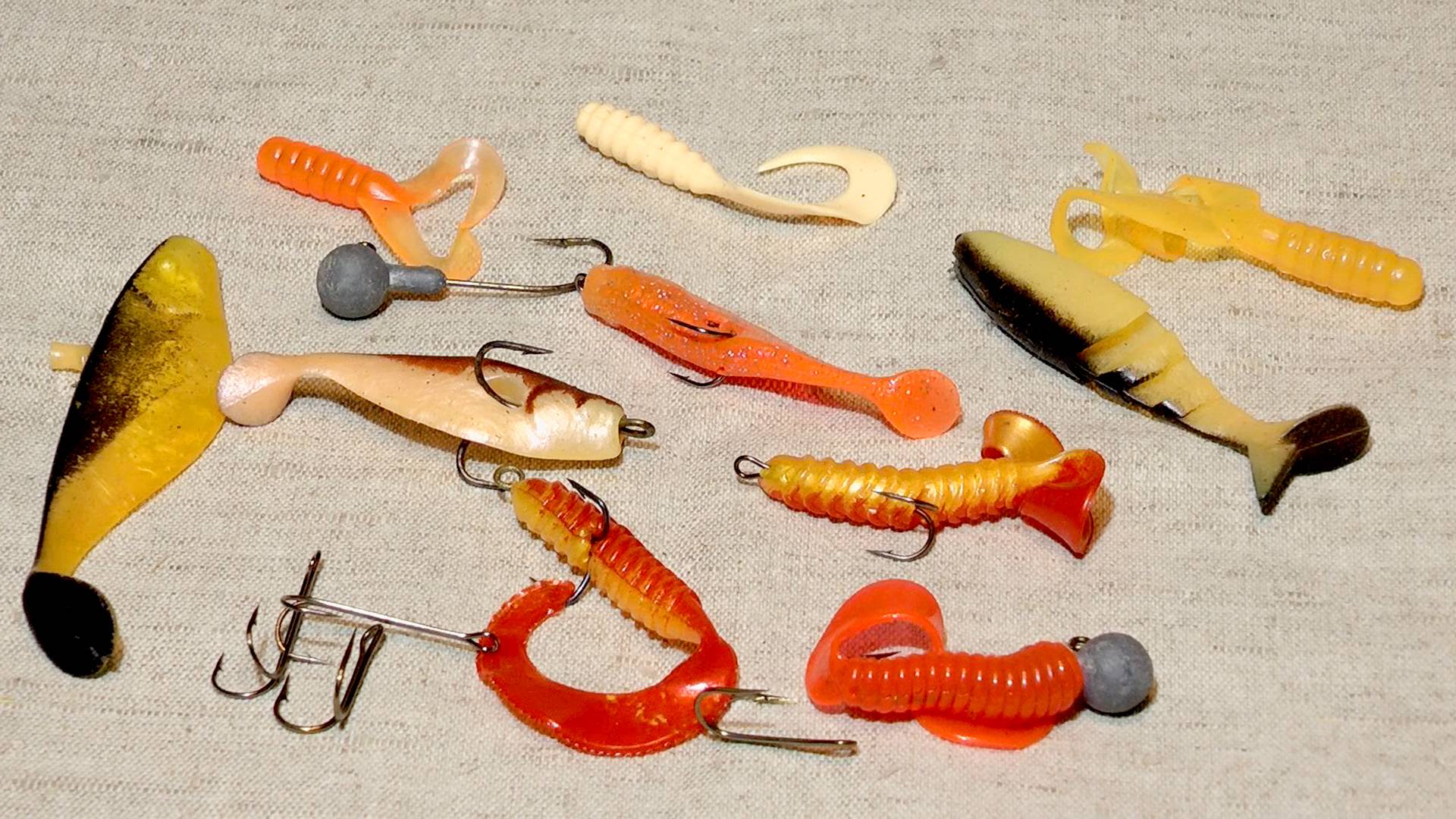 Несколько способов оснастки джиг приманки двойником.