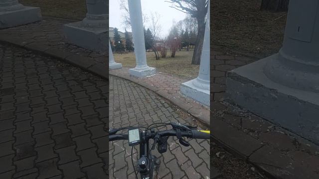 велопрогулка 11.04.2024г., с Лизой