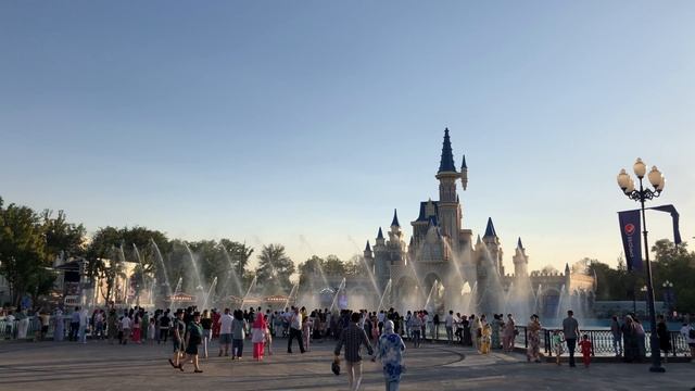 Парк аттракционов «Ташкентленд»