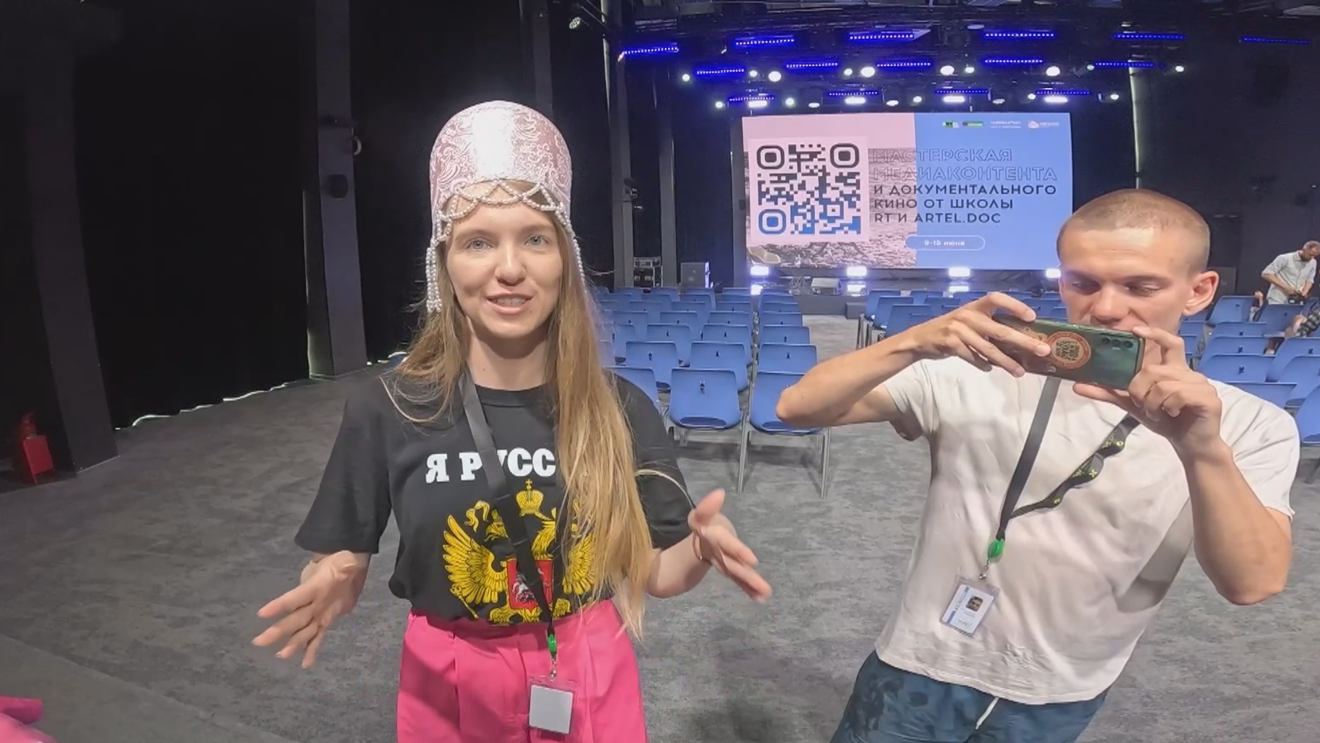 Мастерская от RT - день 4. Гвоздестояние, два случайных интервью, обучение съемкам в боевых условиях