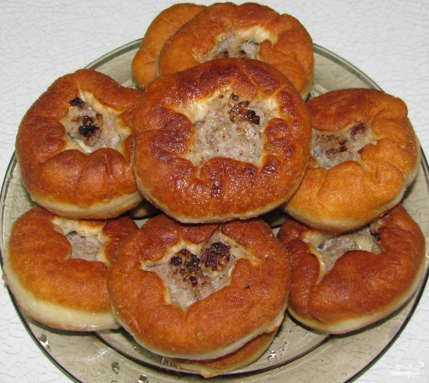 БЕЛЯШИ ПЕЧЕНЫЕ И ЖАРЕНЫЕ.