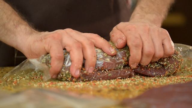 Рулет из верблюжатины. Колбаса "без свинины".