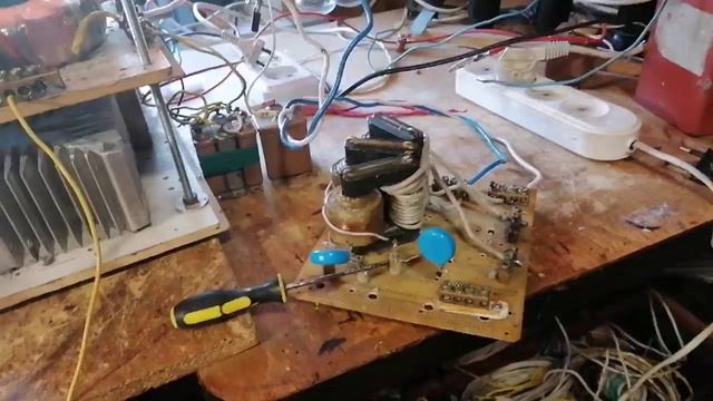 Два генератора от одного тиристора.