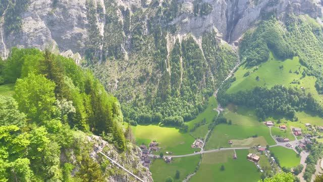 Живописная деревня Швейцарии - Mürren, западный "бель-этаж" Лаутербруннена. 4к-видео.