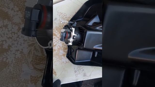 Установка ПТФ на Лада Веста