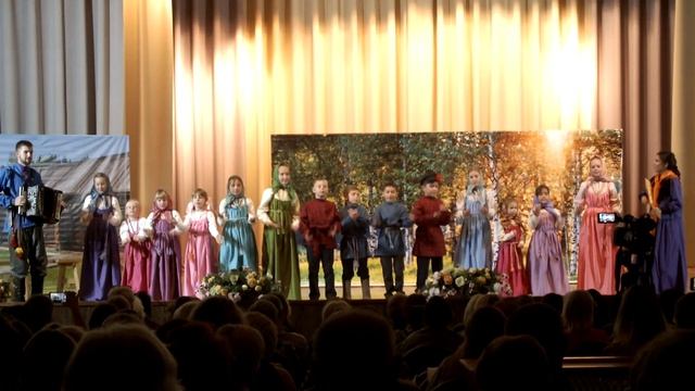 Концерт народных коллективов на большой сцене Магнитогорской консерватории им. М.И. Глинки.