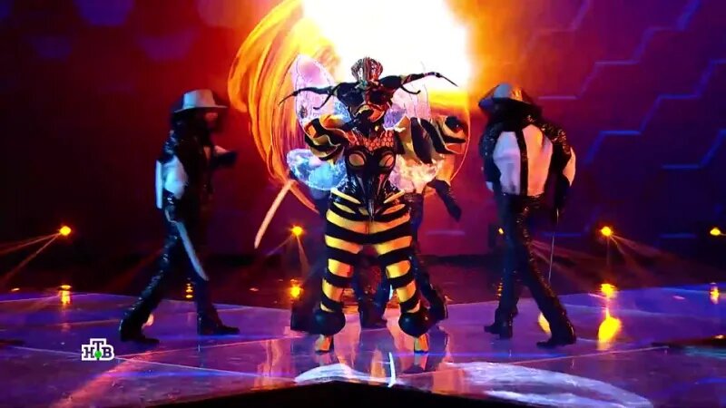 Пчела - Пчеловод (Алсу. Шоу «Маска»)
Пчела - Пчеловод (Алсу. Шоу «Маска»)