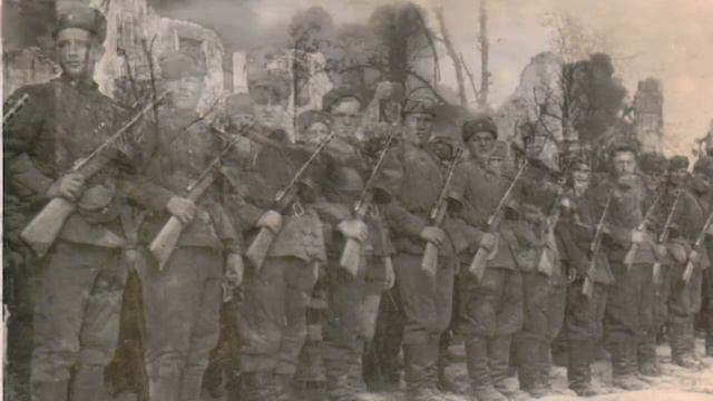 "От героев былых времён" - из к/ф "Офицеры" - 
 канал: Песни военных лет