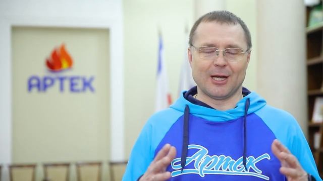 Приветствие директора МДЦ _Артек_ Константина Федоренко участникам конкурса _Большая перемена_.mp4