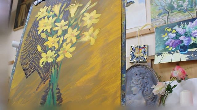 VLOG И ХУДОЖКА:ЖЁЛТЫЙ ЭТЮД без рисунка | ПРОГУЛКА ПО ГОРОДУ | Творческий поиск | РИСУНОК ЗА 1 ДЕНЬ🏵