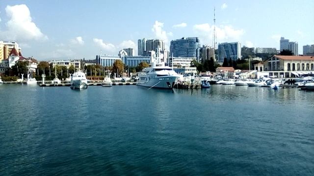 Сочи. Круиз на теплоходе Дагомыс. Вид с второй палубы.