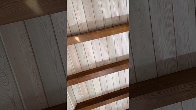 Отделка дома термированной лиственницей