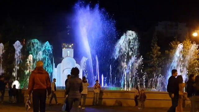 21.09.2019 ПОЮЩИЕ ФАНТАНЫ!АНАПА.???.mp4