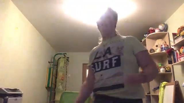 Пою песню Lamborghini countach