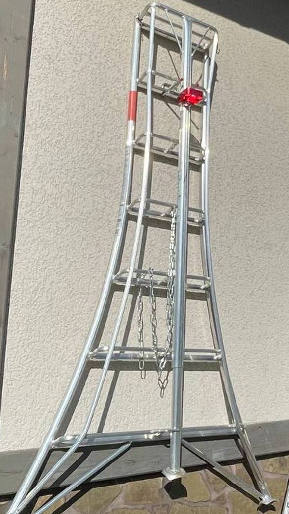 Хранение садовых лестниц Hasegawa Tripod