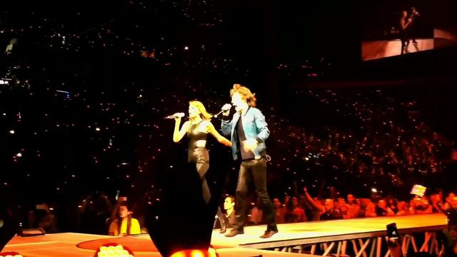 Taylor Swift & Mick Jagger - (I Can't Get No) Satisfaction (Live on The 1989 World Tour)
