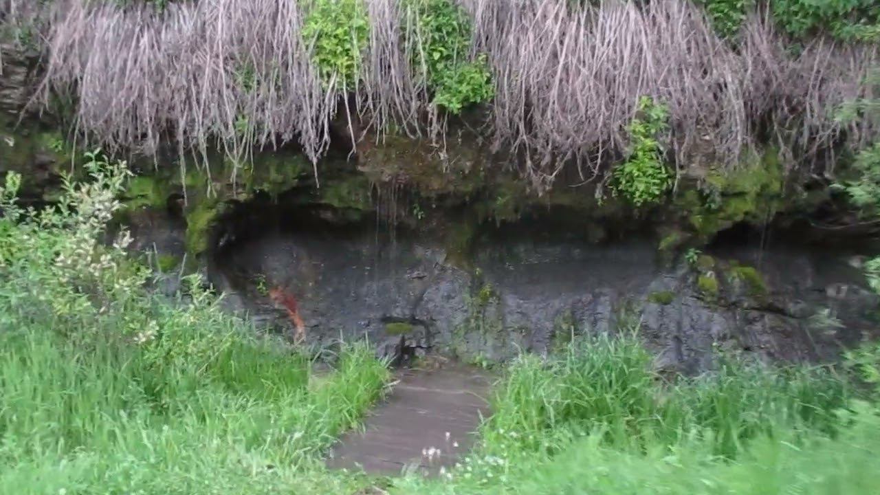 Родник "Стена плача"