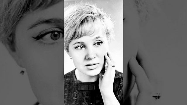 Могила Надежды Румянцевой: память о легенде „Девчат“ 🎥🎞️