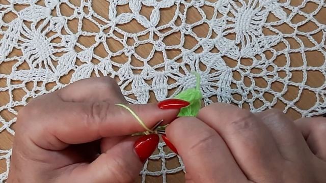 Узор Вертикальные полосы из кос Мастер класс.mp4