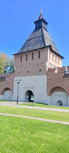 Крепость 16 века-Тульский кремль.