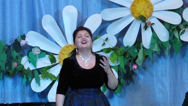 "На лодке". исп. Эльза Тимирбаева. Муз. гостиная "Лето..". 17.06.2018г