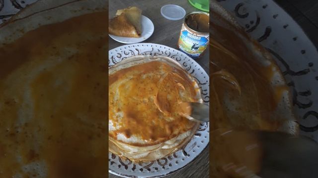 БЛИНЫ СО СГУЩЁНКОЙ??наша СУББОТНЯЯ  ТРАДИЦИЯ??