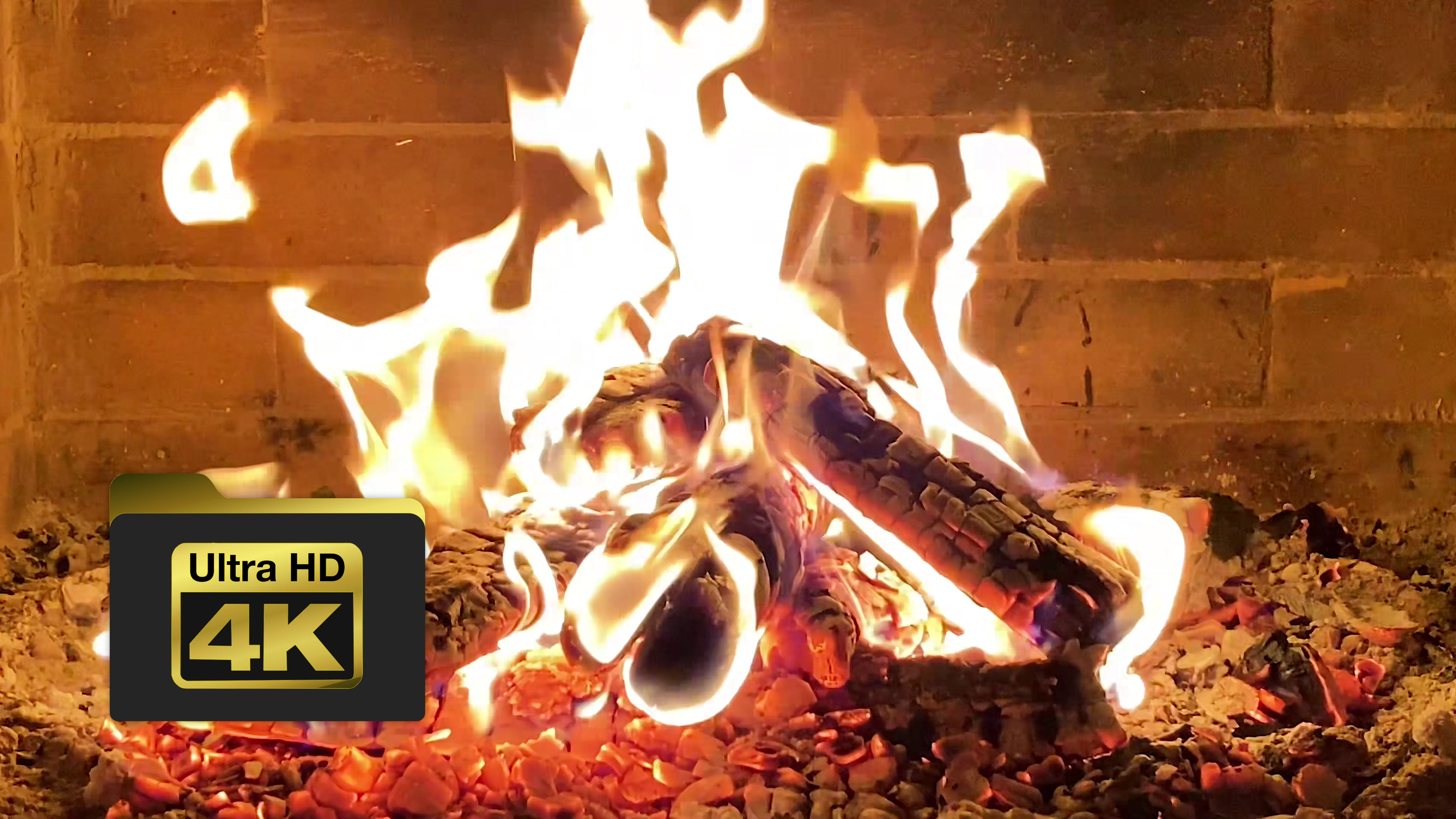 Расслабляющий огонь: магия камина в 4K