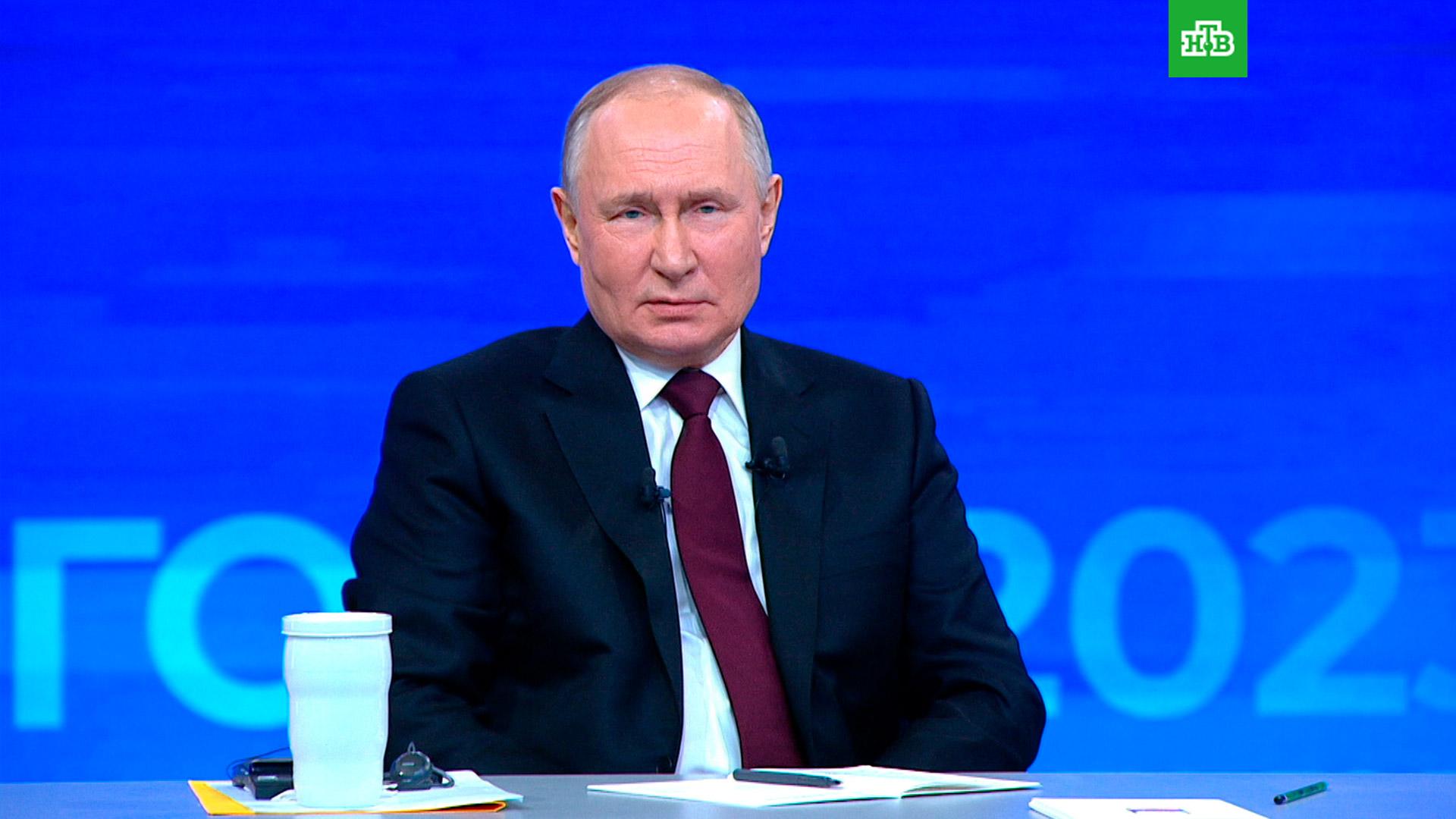 Путин напомнил об ответственности и самоограничениях в блогосфере