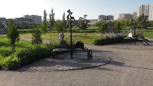 самые романтические скамейки в Великом Новгороде